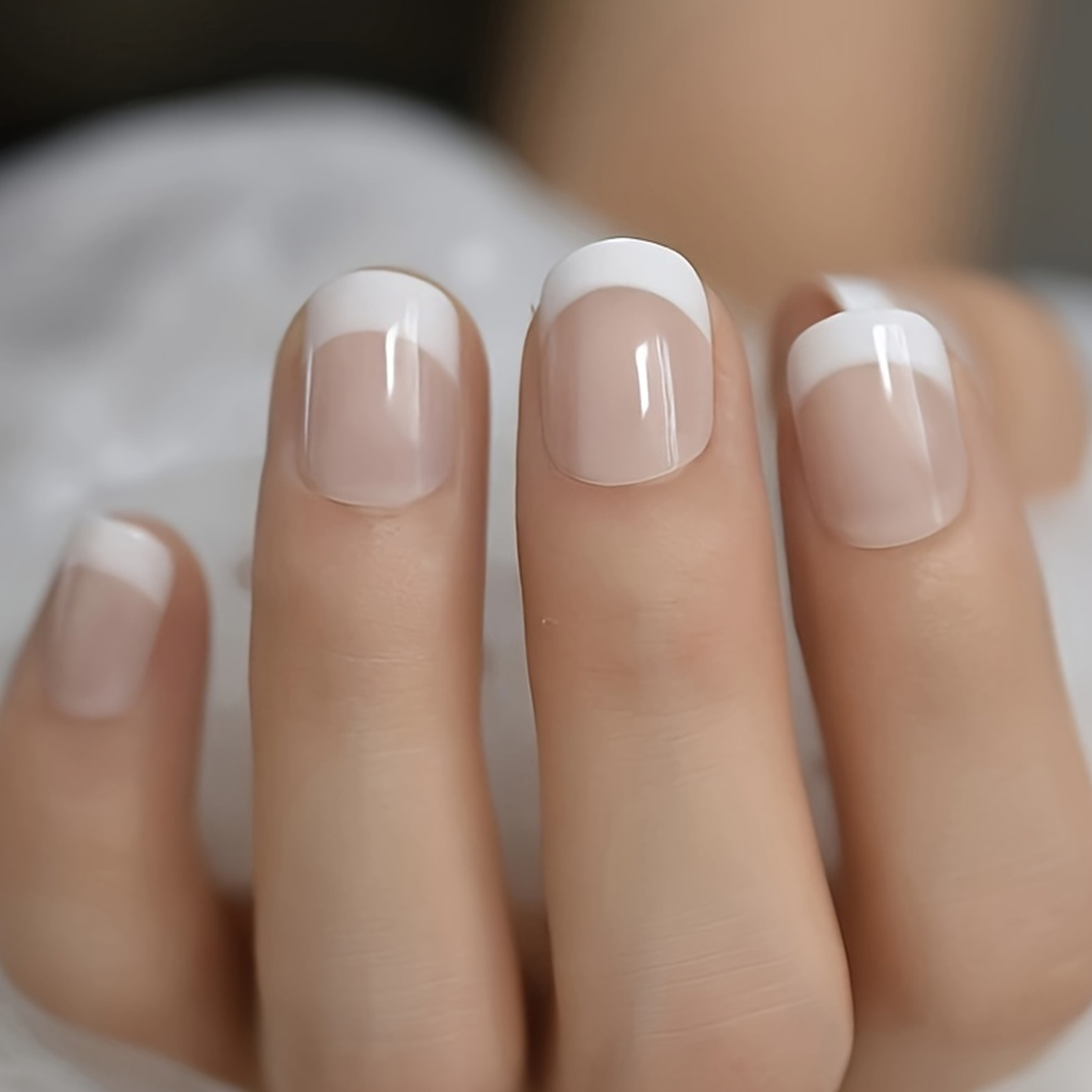 Nail Art French Nails - 24PCS French white border short square