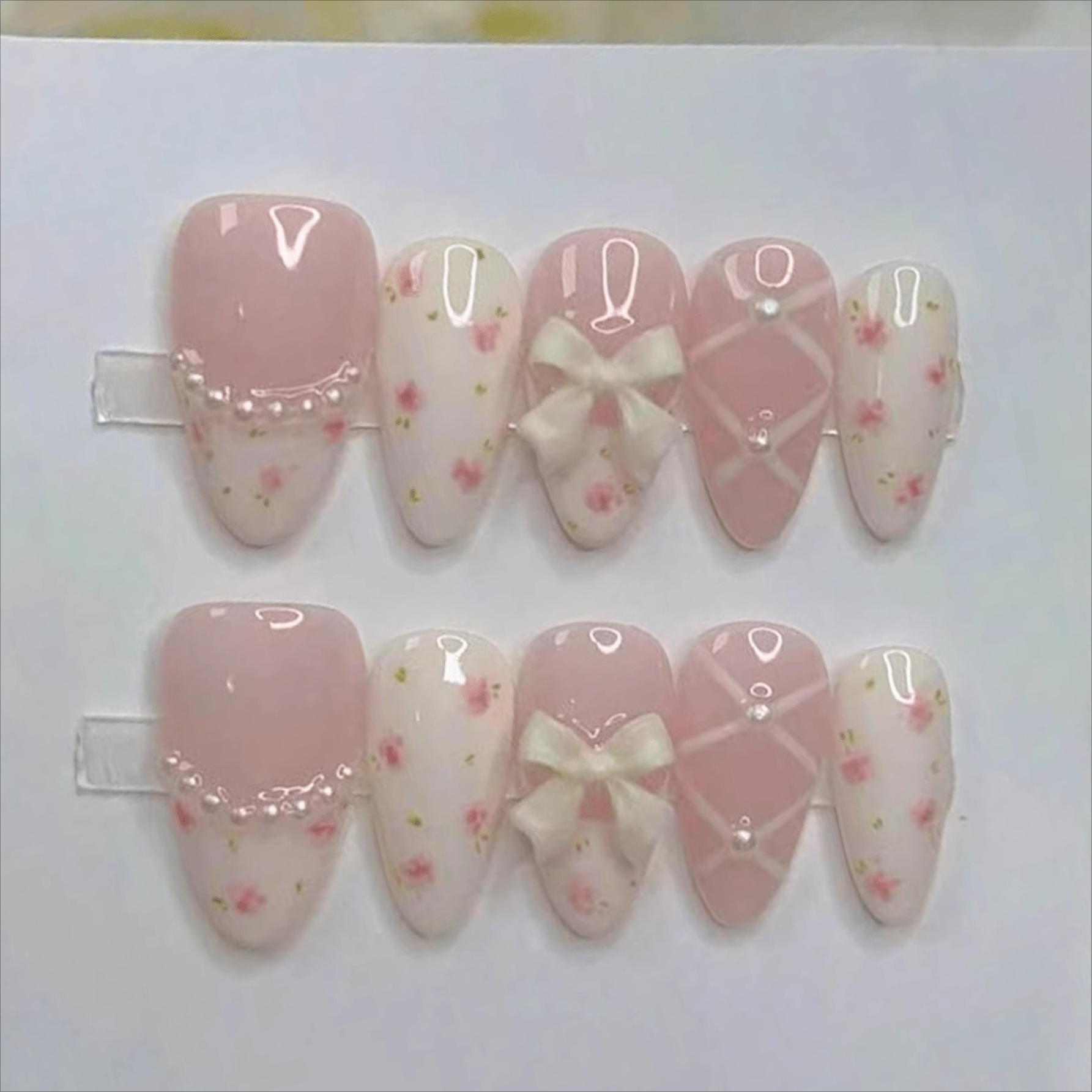 10Pcs Summer Lovely  Red Straw - огляд і ціна Nail Art Red