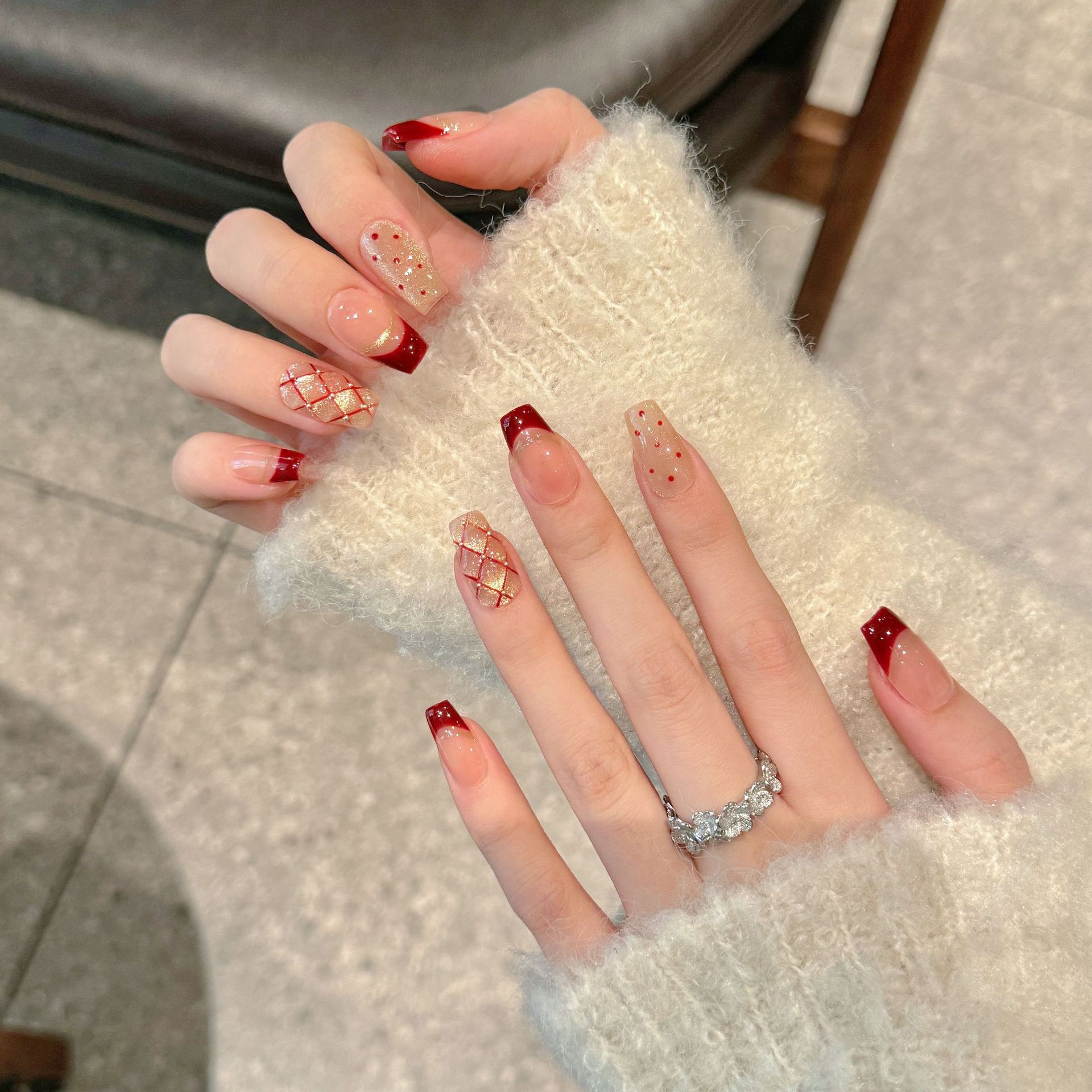 10pcs Pure Hand Pressed Coffin - огляд і ціна Nail Art Red
