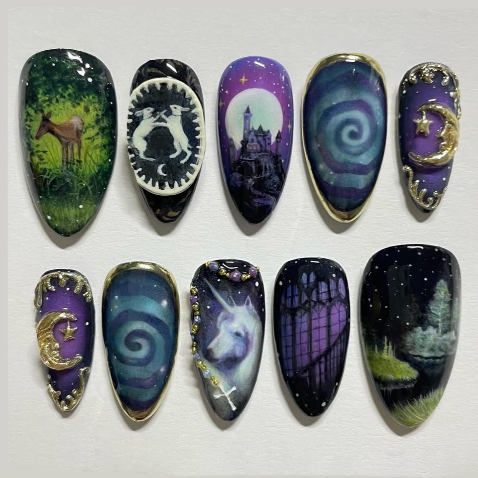 24pcs Fantasy Celestial Horse  - огляд і ціна Nail Art Maroon
